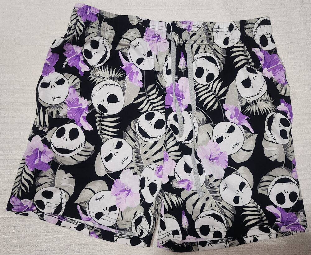 The nightmare before Christmas pajama shorts size medium men's